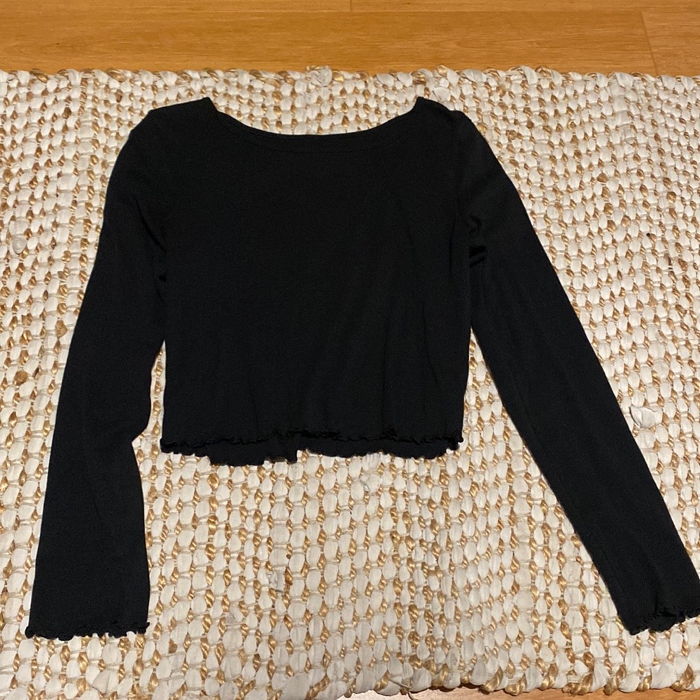 Black frill long sleeve top